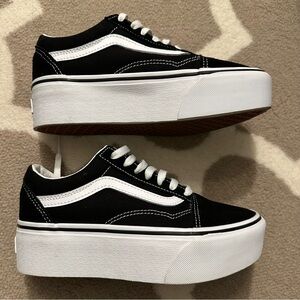 Vans Sneakers